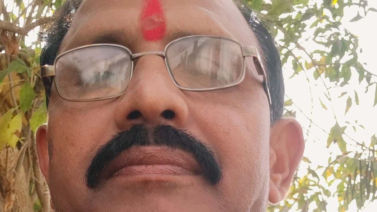 आइए मेरे लाइव में आपका हार्दिक स्वागत है जी राधे राधे बोल प्यारे 🙏🚩🌺🌹