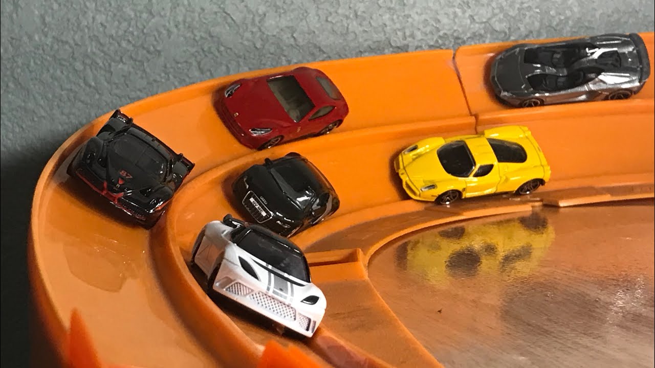 Hot Wheels Super Car Tournament 3 - EPIC CURVE RACING | JonRacer3