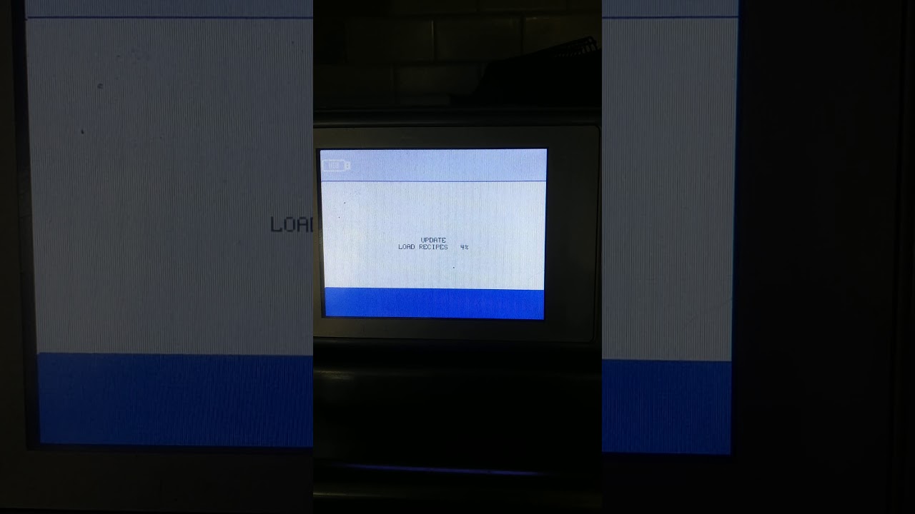 Software upgrade on Merrychef Eikon E4S toasting oven