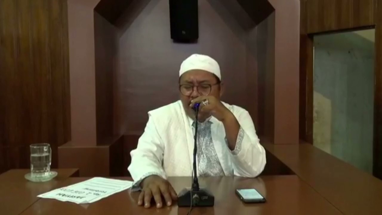 Munajat KH Abdul Aziz Affandy Miftahul Huda pusat