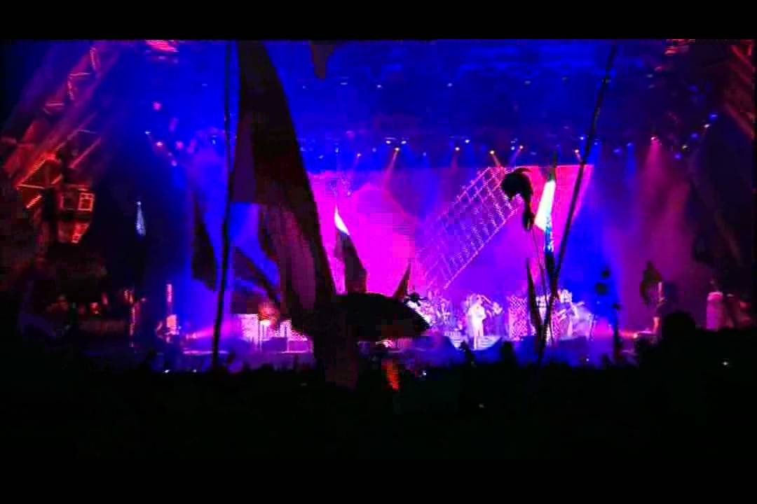 The Killers - Jenny Was A Friend Of Mine (Glastonbury 2007)