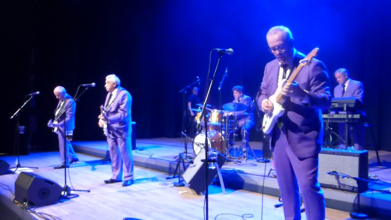 The Clifters. Johnny Reimar. Lion Club Virum. Video: Ole Olsen.19 Nov. 2016