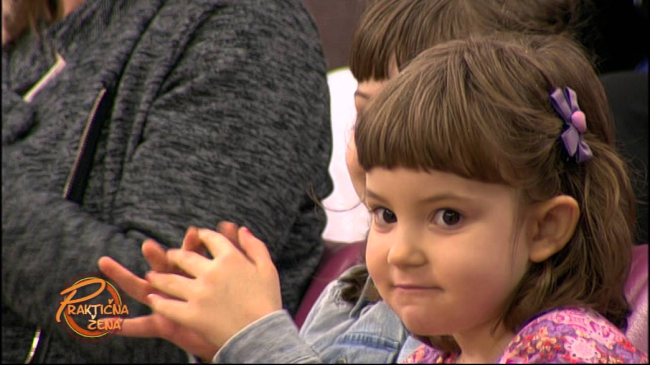 Praktična žena - Transformacija tri generacije - baka, ćerka i unuka