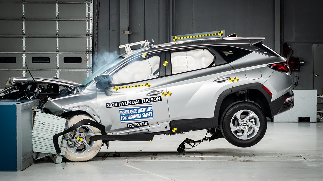 2024 Hyundai Tucson updated moderate overlap IIHS crash test