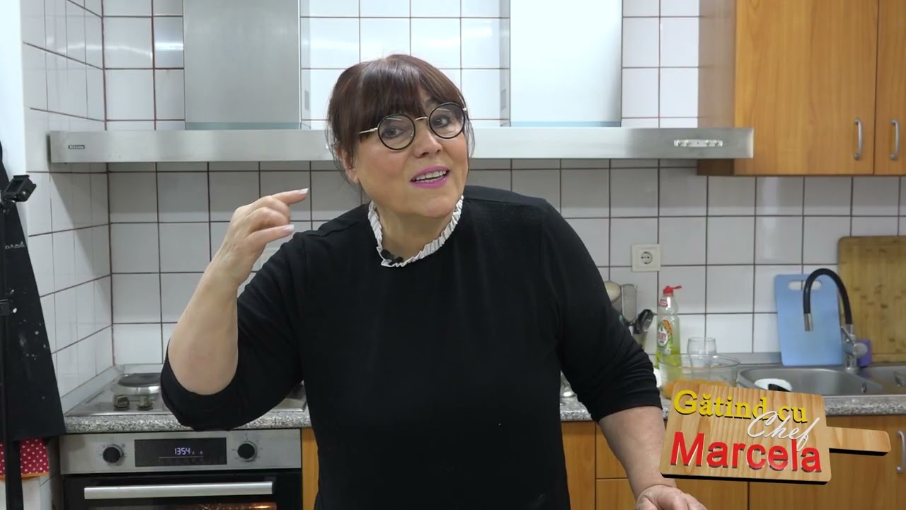 Pui cu orez thailandez  | Salată de verdeturi | Varză cu cârnaţ | Ştrudel | Gătind cu chef Marcela
