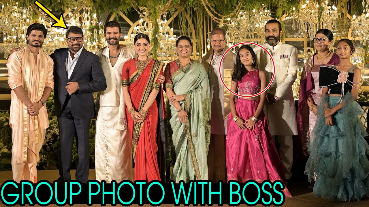 Group Photo With Boss😍 Megastar Chiranjeevi Attended to #VIROSH Reception In HYD | Taaja Filmy