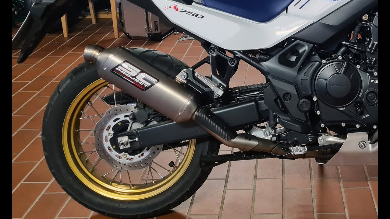 Honda Transalp XL 750 Sc-Project Rally Raid Exhaust Установка
