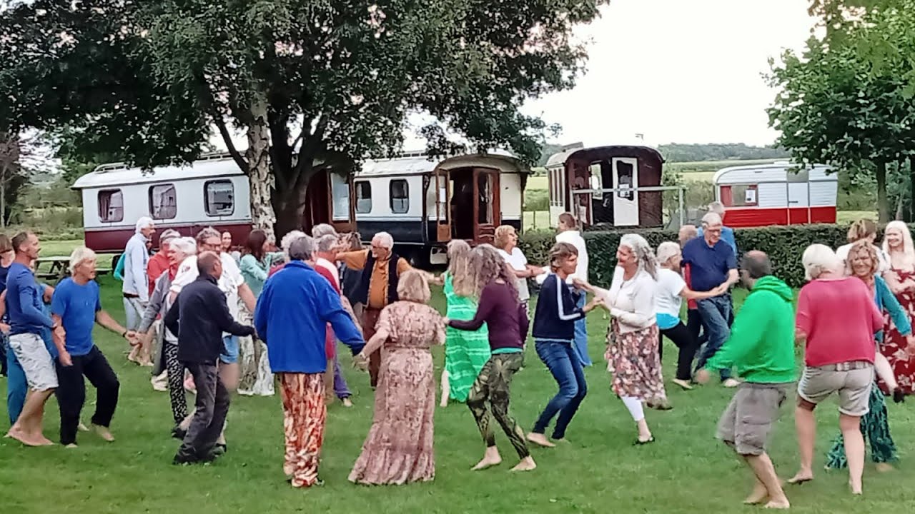 Heerlijk lange weekendretraite 'Bohemien paradise'  Biodanza minivakantie  in Drenthe augustus 2025