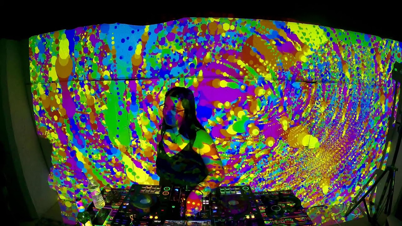 Chromatic Frequencies #13 SIEMPRECALIDA