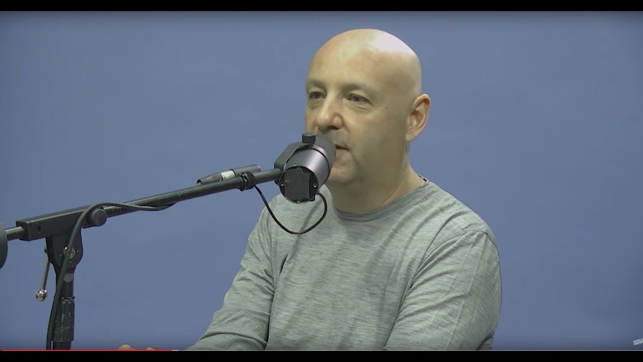 Super Angel Gil Penchina on syndicates, 20 years & 200+ investments | Angel S1 E2