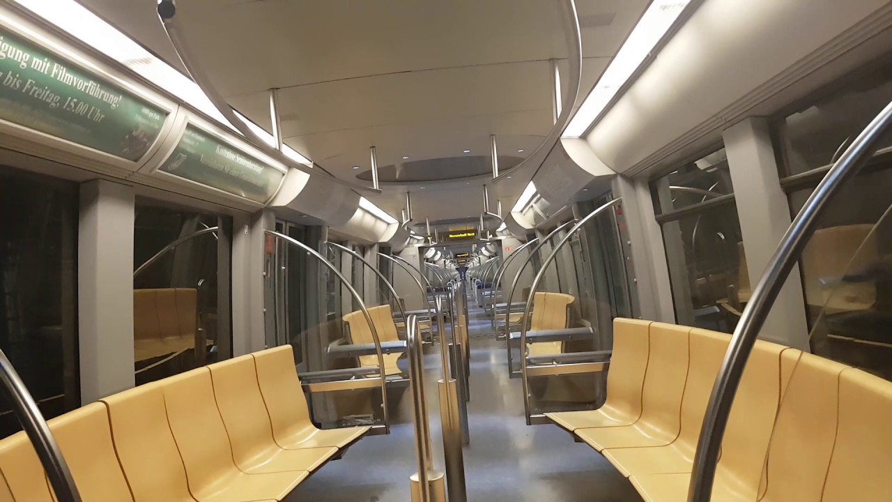 Mitfahrt auf der U2 mit dem C-Zug von Messestadt Ost nach S Trudering