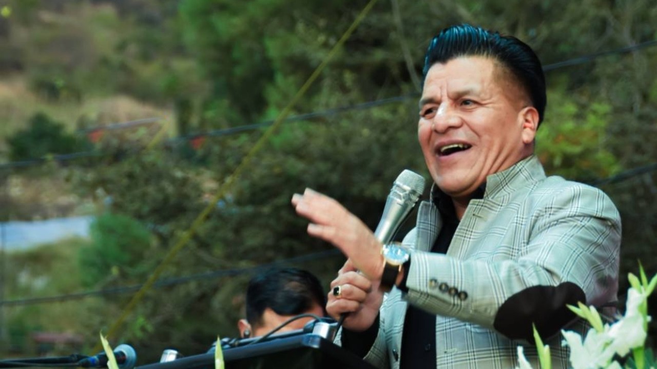 Cantante Víctor Velasquez 🙏🔥 Te doy Gracias Señor Jesús 😭 10/02