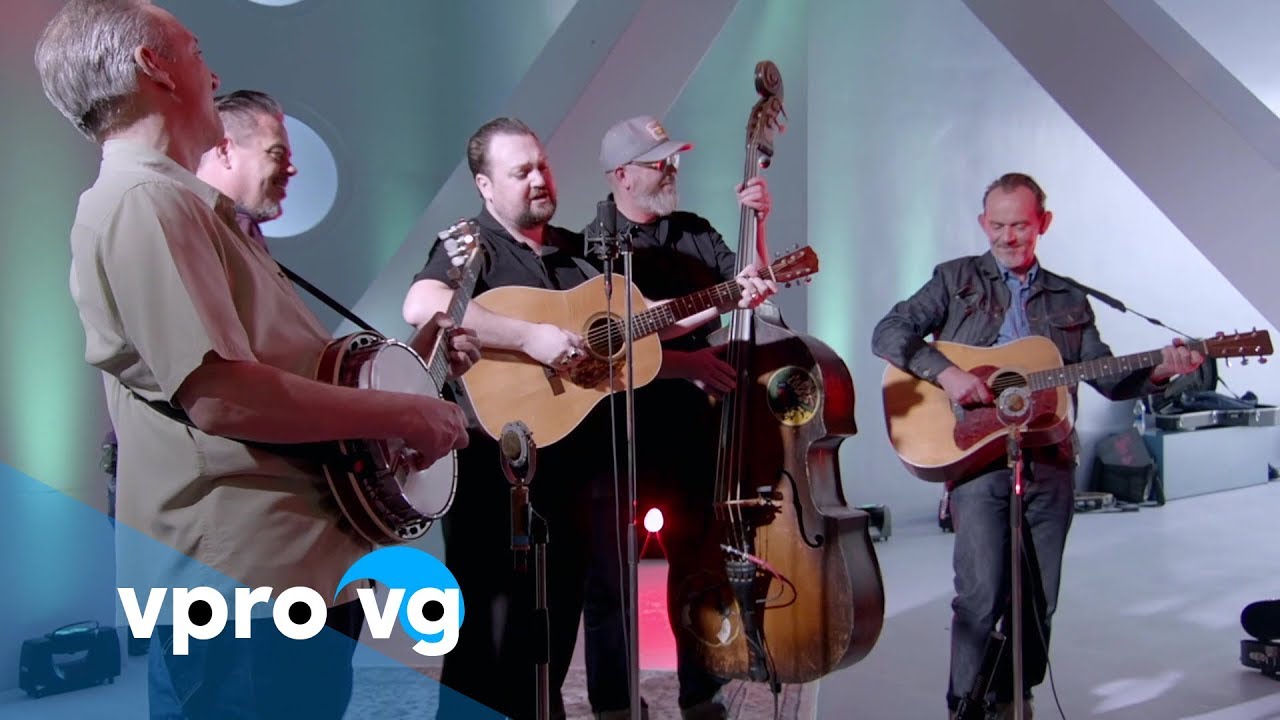 Tim Knol & Bluegrass Boogiemen - The Deep Dark Woods (live)