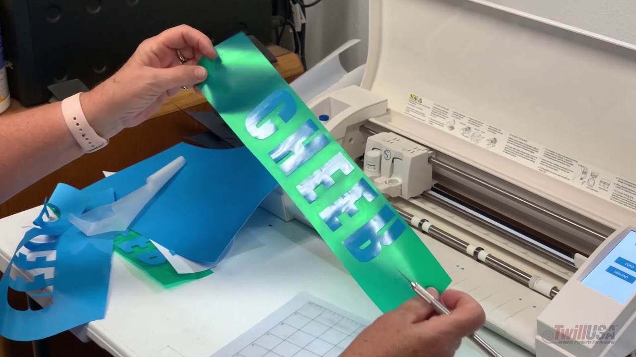 How To Cut Tackle Twill & HTV Glitter | TwillUSA.com