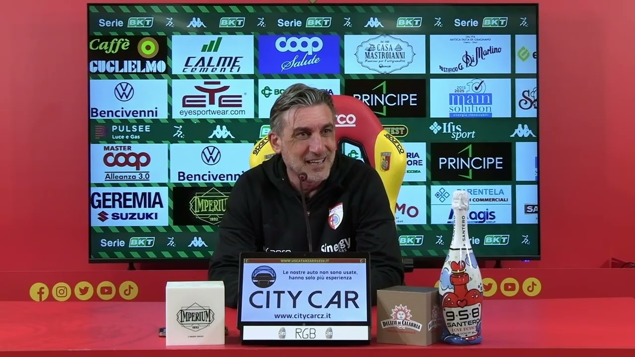 Serie B 25/26 - 25^ - CATANZARO 2 🆚 MANTOVA 0 - Conferenza stampa post-partita #serieb