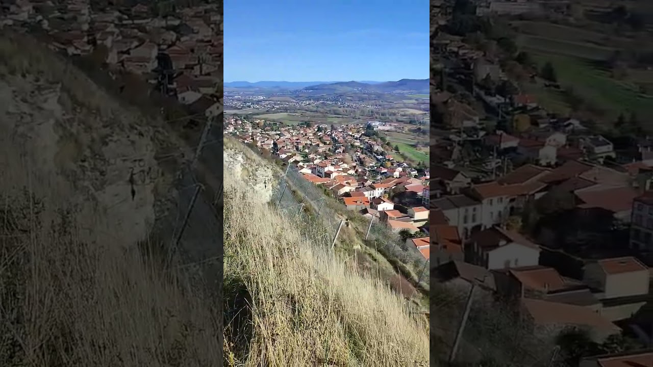 La Roche Blanche , vue depuis la tour .