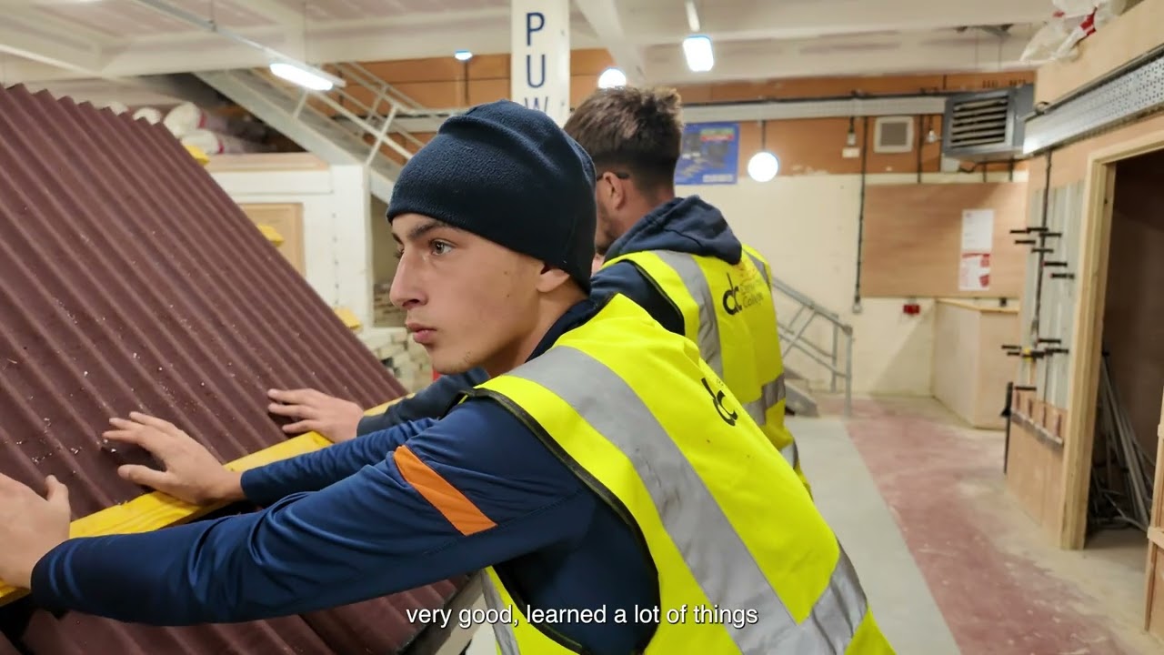Onduline supports roofing apprentices at Derwentside College