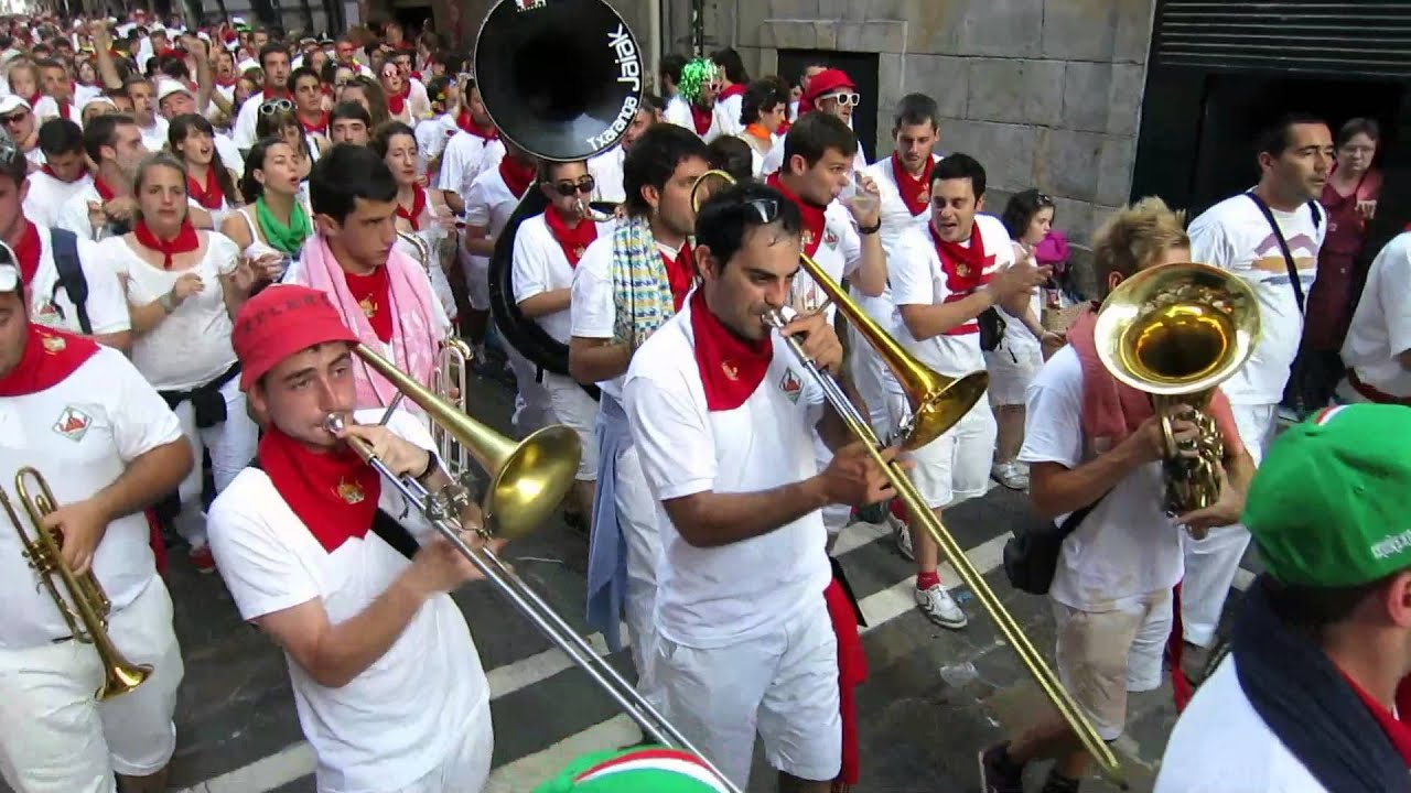 Txaranga Jaiak - Salida de los toros 2013