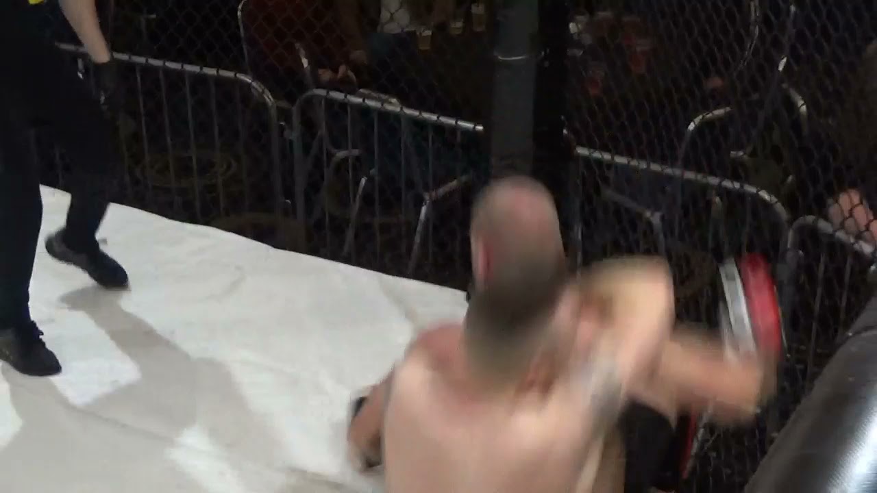 Charity Cage Wars Telford vs Wolverhampton (30/11/2021) - Ben Scourfield vs Peter Cairns