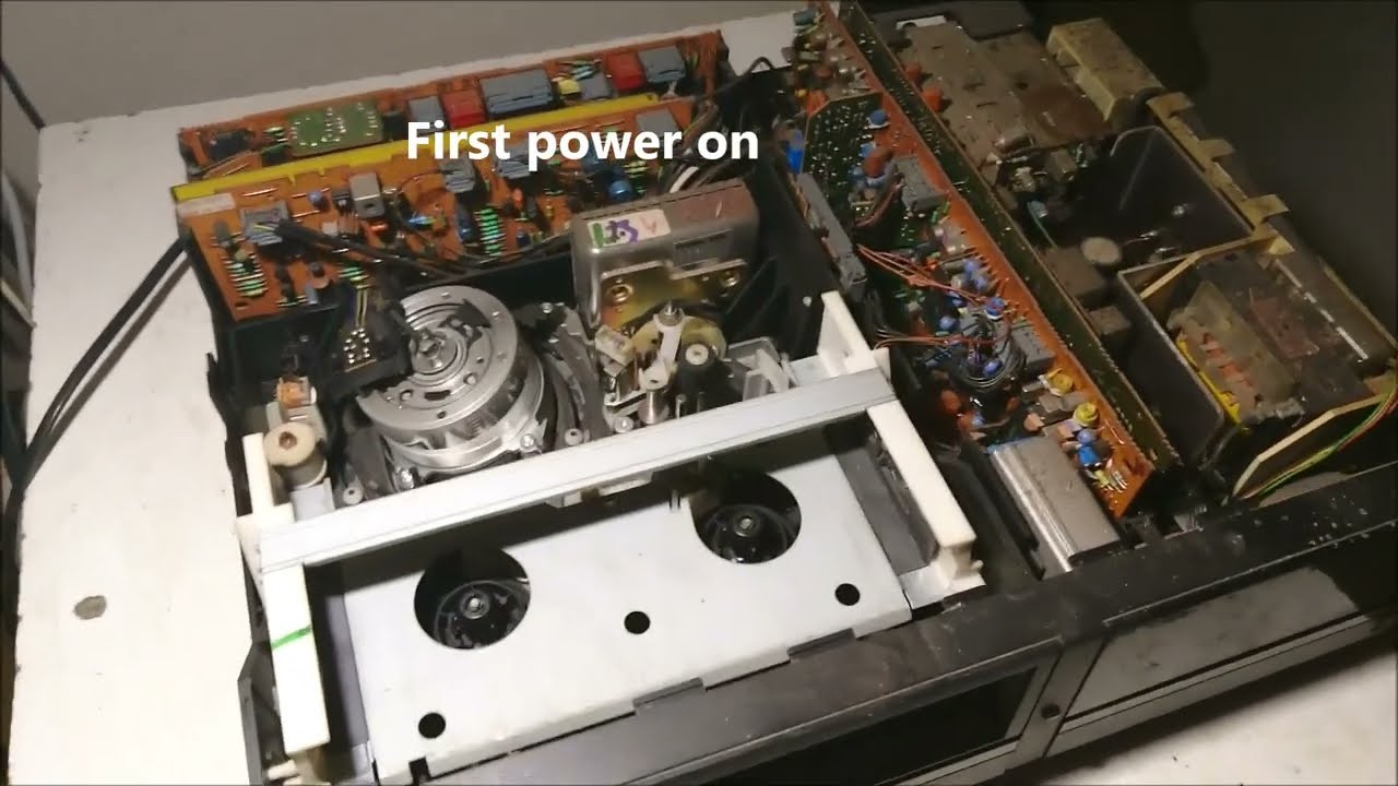 AVEX VM6570HQ Part1_ mechanics