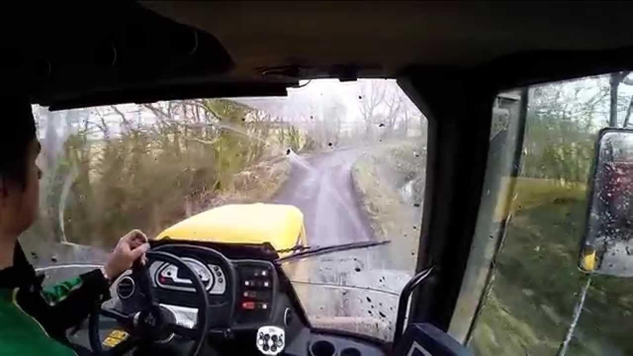 JCB 3230 Xtra Fastrac Carting Muck with 12T Triffitt Dumper