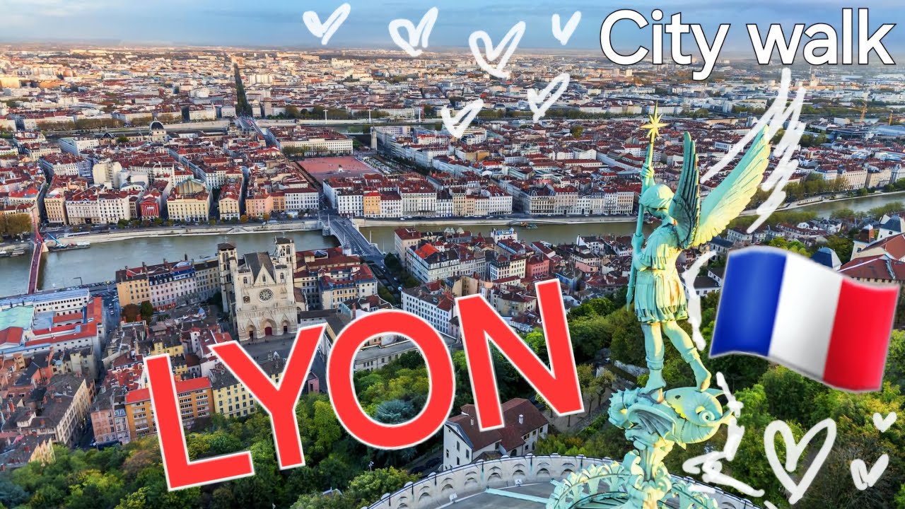 City walk tour at Lyon | Visite à pied de la ville de Lyon