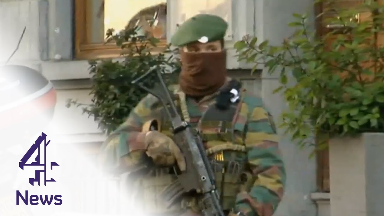 Hundreds of anti-terror troops deployed | Channel 4 News
