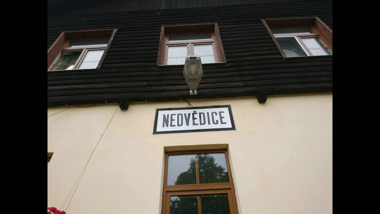 Archivní hlášení-Nedvědice (ČD SPEAKER)[Oldřiška Bednářová]