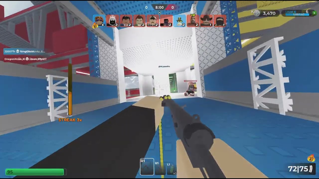  I play in a #roblox but was kept freezing 💀