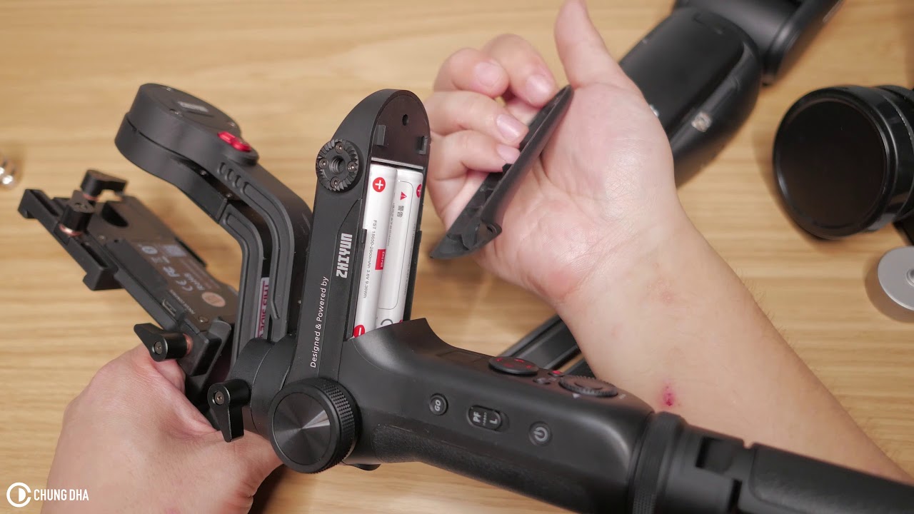 Removing Batteries from Zhiyun Weebill tutorial by Chung Dha