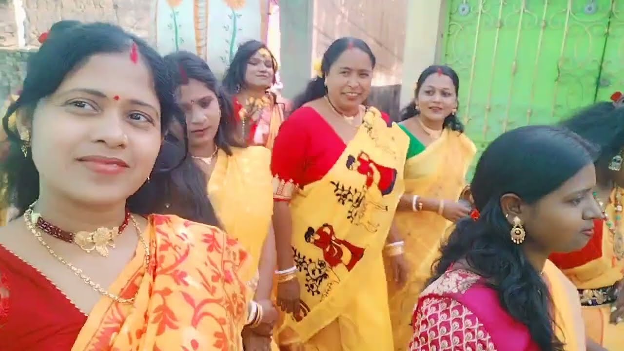 || গায়ে হলুদের পর্বে হলুদ মাখামাখি তার সাথে নাচ-গান হৈ-হুল্লোড়  জমজমাট ভিডিও||🥰