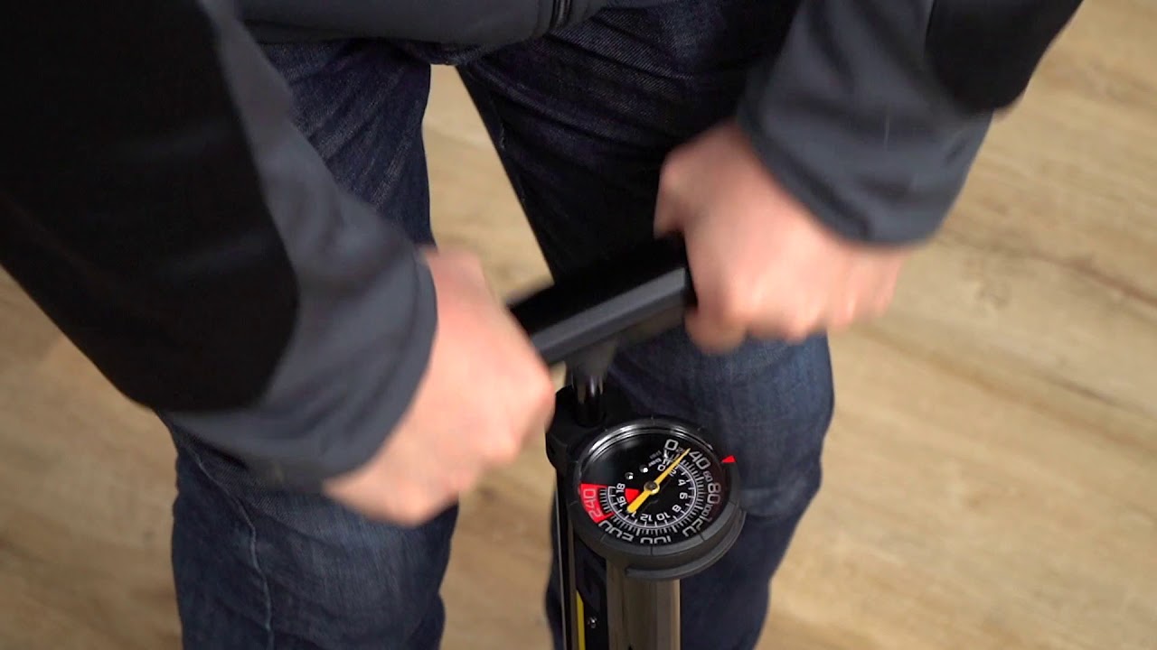How to Use CyclingDeal GF-94T High Pressure Gauge Floor Pump 260 PSI Reserve Tank for Tubeless