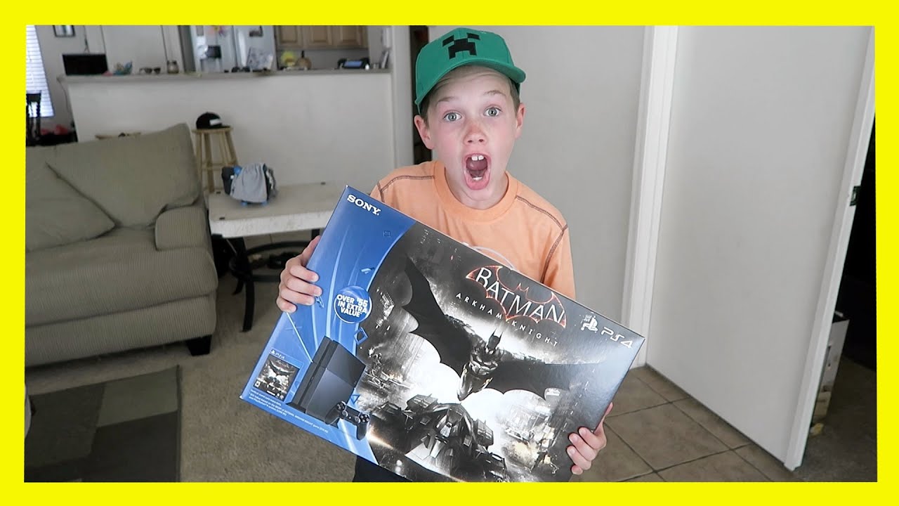 БРАЙС ПОЛУЧАЕТ СВОЙ PS4!!! (29.06.15 - День 1186) | Clintus.tv