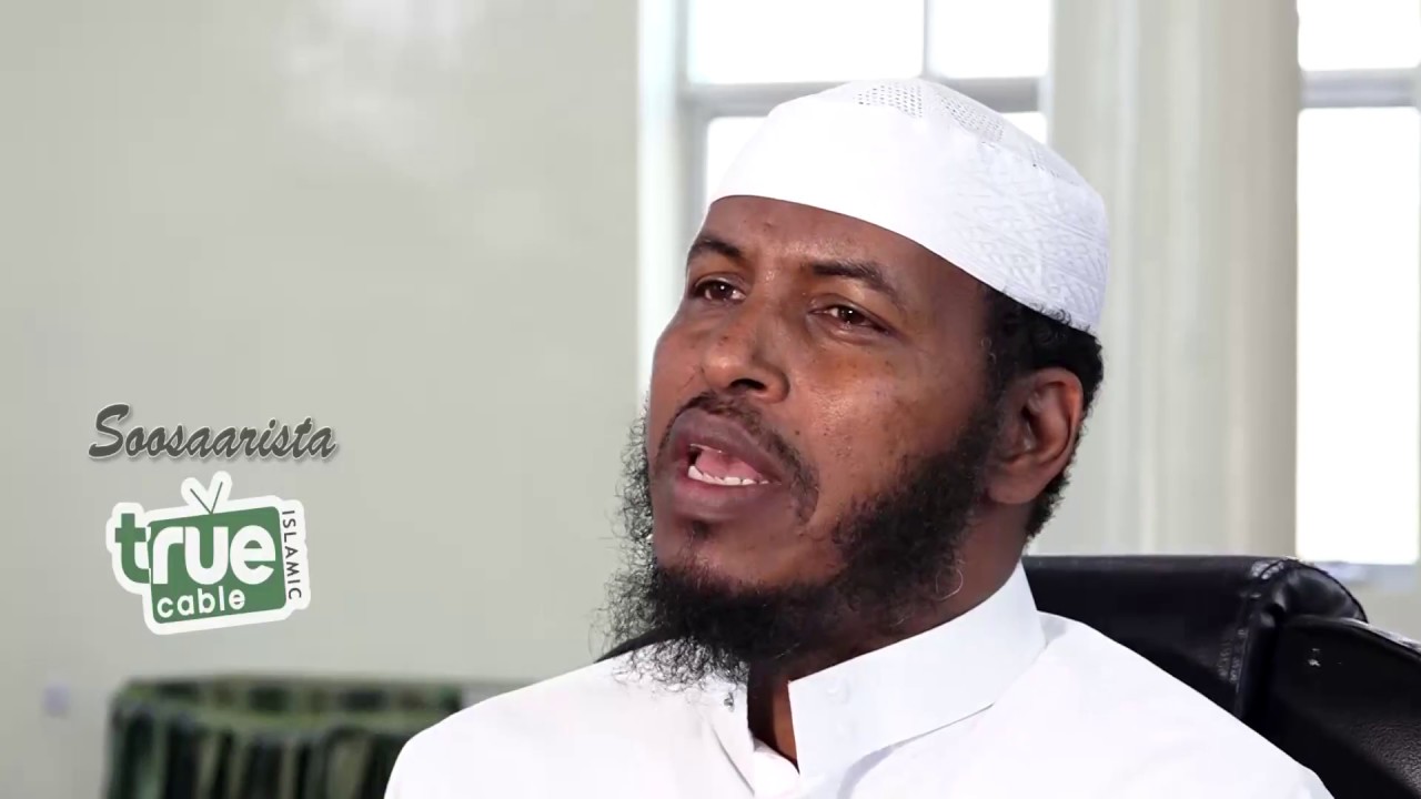 Muslimow Ha Mogaan: Cilmiga Waajibka Ah Sh Cabdilaahi Xasan Barbaraawi