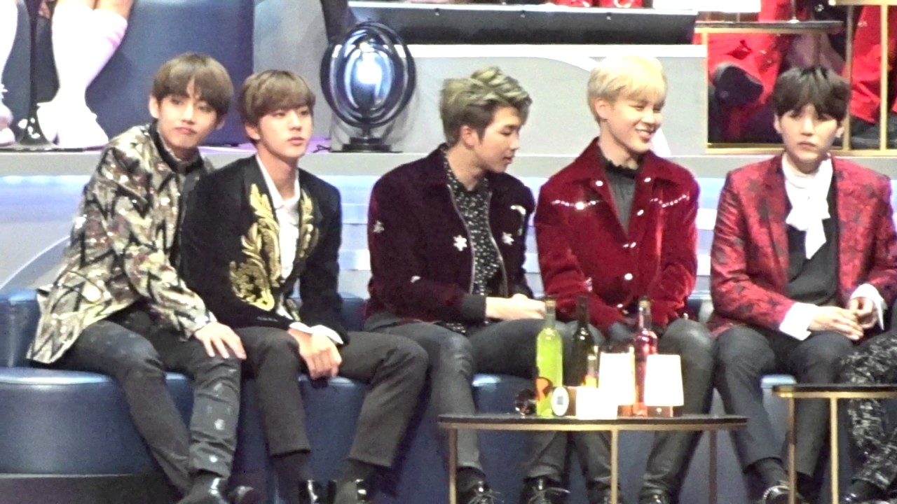 161202 - 2016 MAMA MNET Asia Music Awards - BTS' reaction when Quincy Jones was talking (Fancam)