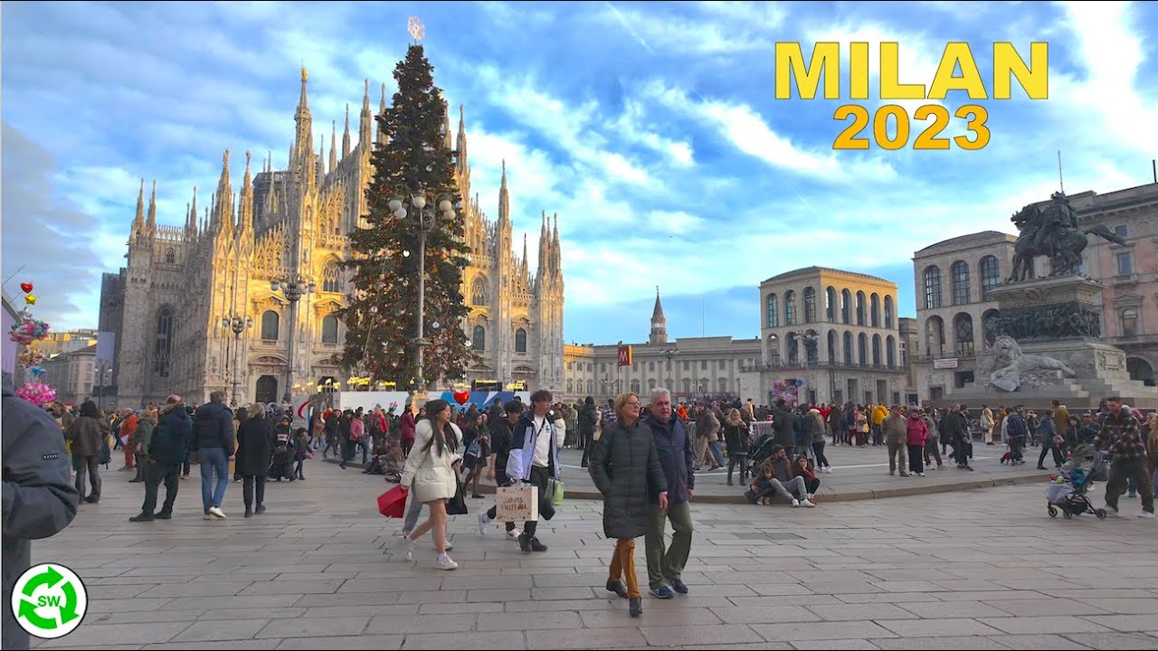 Walking in Milan a wonderful day Christmas season December Tour 2023