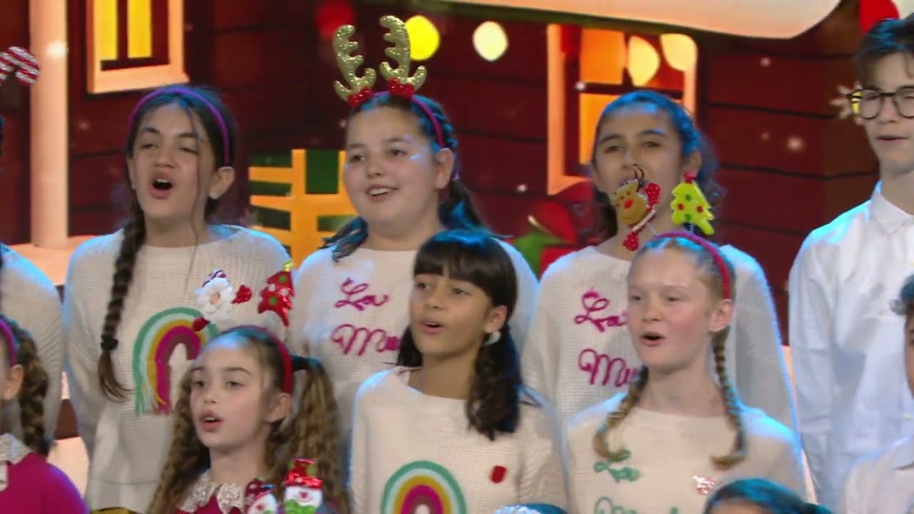 Piccolo Coro dell'Antoniano - Medley Zecchino d'Oro (La festa del Natale 2025)