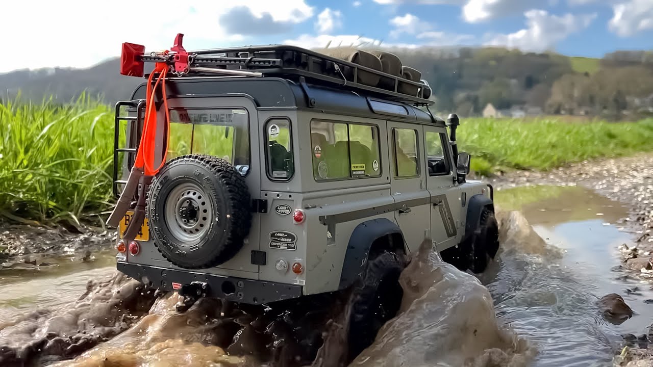 1:10 RC Land Rover Defender 110 Country Edition BRX02 / Scale RC Off-Road
