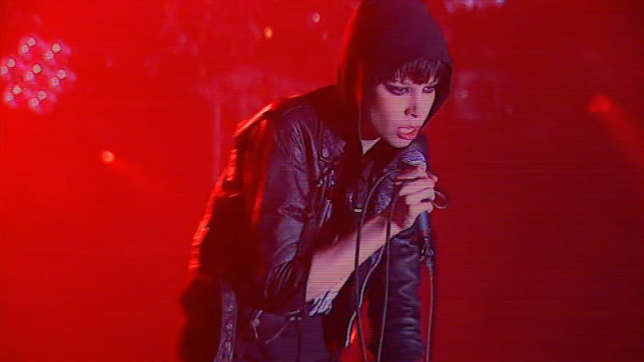 Crystal Castles Live at Reading Festival 2009 (HD 1080p)