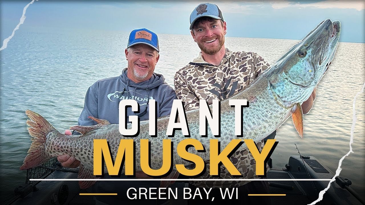 GIANT MUSKY ON BIG WATER (Tips and Tricks)