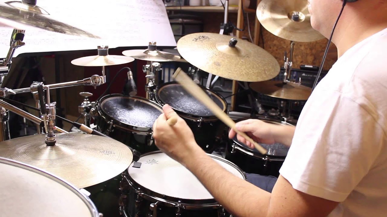 Guthrie Govan - Wonderful Slippery Thing. Miguel Ferreira Drum Cover