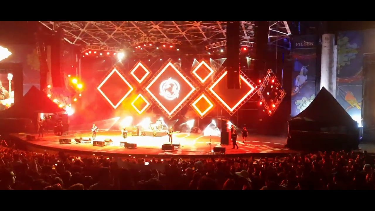 Salamandra - El Lugar (En Vivo en Reciclarte 2023 - Anfiteatro San Bernardino)