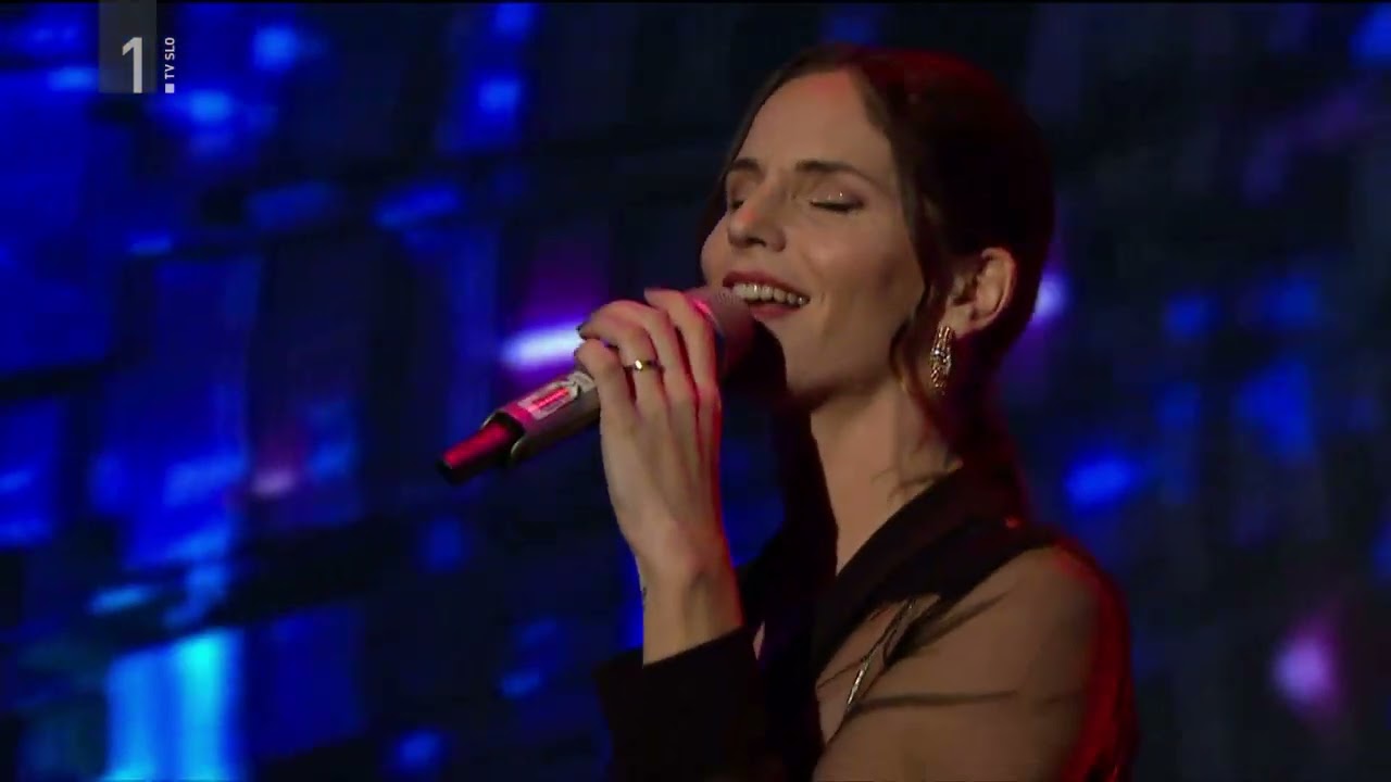 Lea Sirk: S tabo se začne (Nedeljsko popoldne na TV SLO 1)