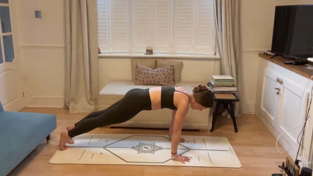 15 min Fire Element Yoga Class with Yoganomes