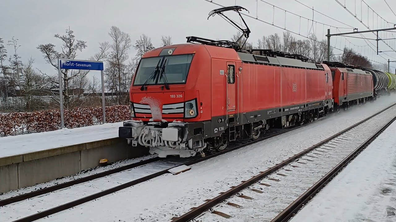 3/1/26:❄️👍❄️DBC 193 326 k❄️mt vanuit Duitsland met de 189 087 (in opz) en mooie keteltrein door....