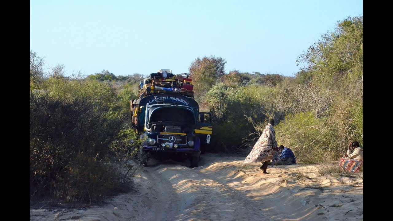 MyWay. Madagascar. 2014. 09. Salary-Toliara - Ranohira (Isalo)