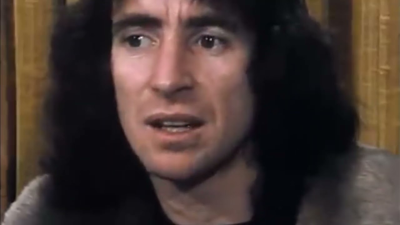 🎤 Bon Scott on Rush & KISS 🤘🔥