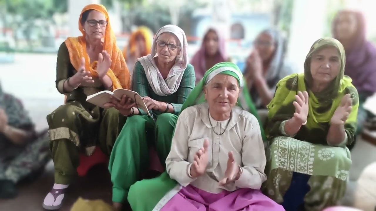 इतनी शक्ती दे दे हो बाबा करती रहू गुणगान तेरा तेरी भगति में ध्यान लाग जा यो ये स अरमान मेरा 🙏🧑‍🍼🤱🙏🙏