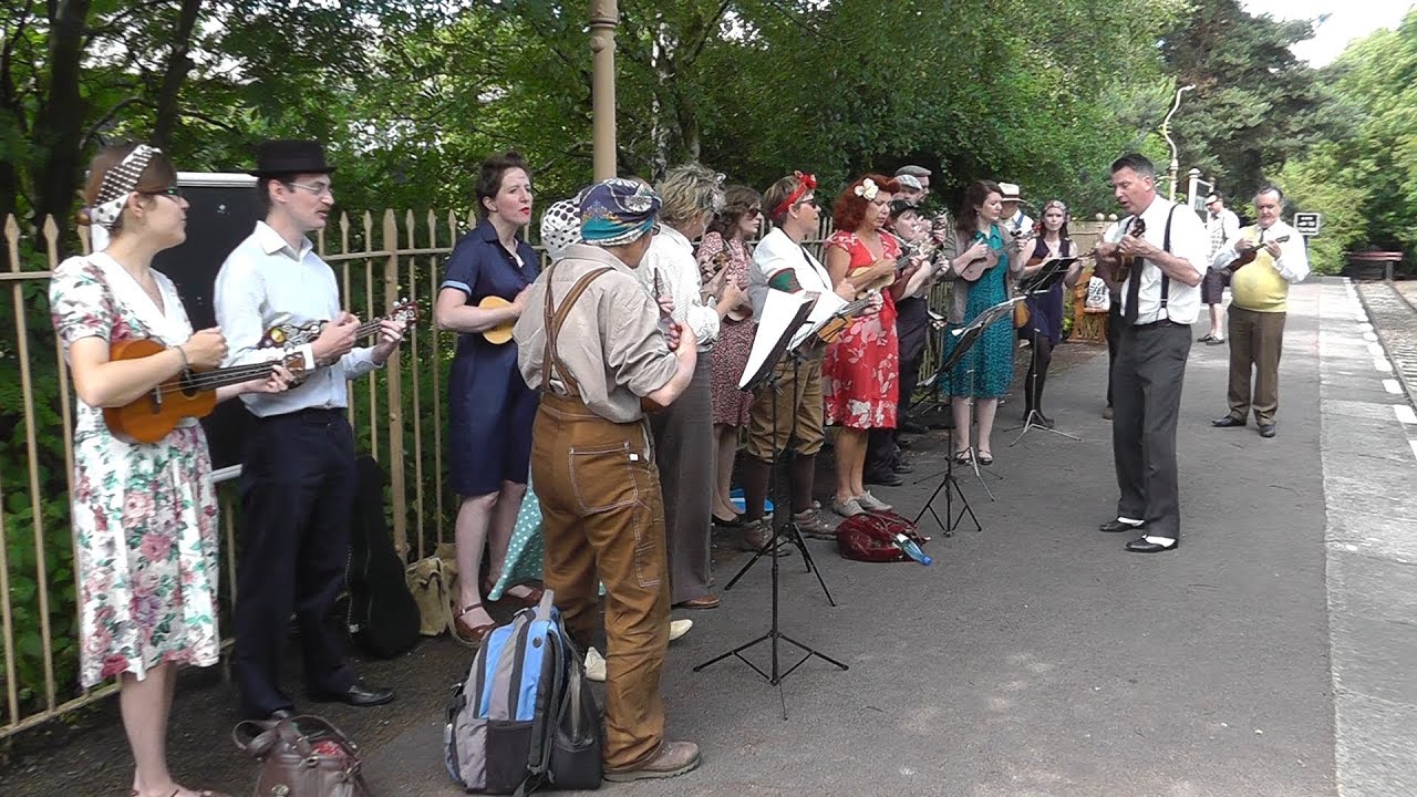 Oxford Ukuleles at the D-Day 70th Anniversary at Didcot Railway Centre