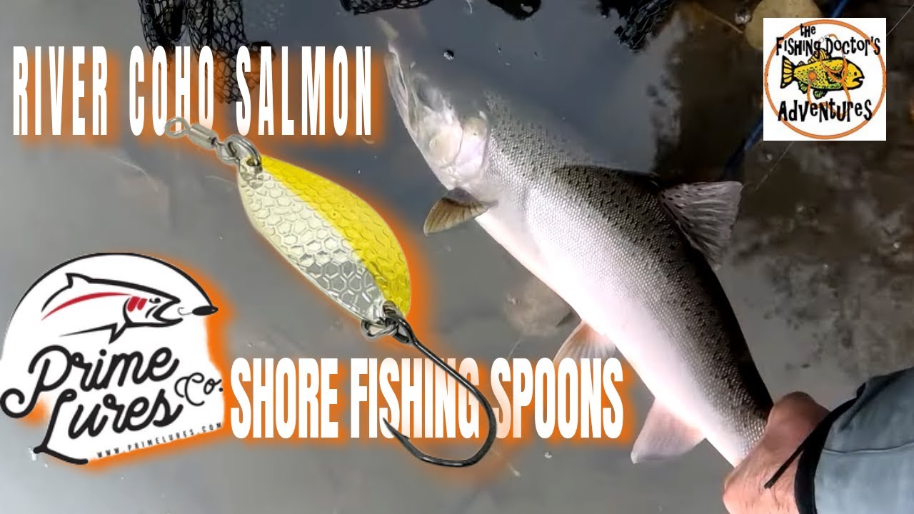 Ловля лосося кижуча с берега на блесны Prime Lures на приливной реке Фрейзер